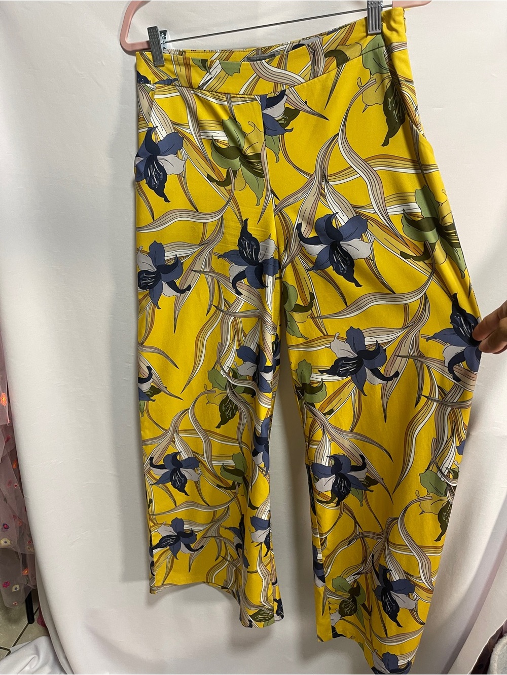 Charlotte Russe Yellow Floral Wide-Leg Pants